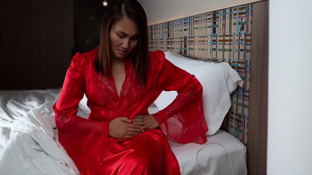 fibroid removal options for several uterine fibroids woman pelvic pain